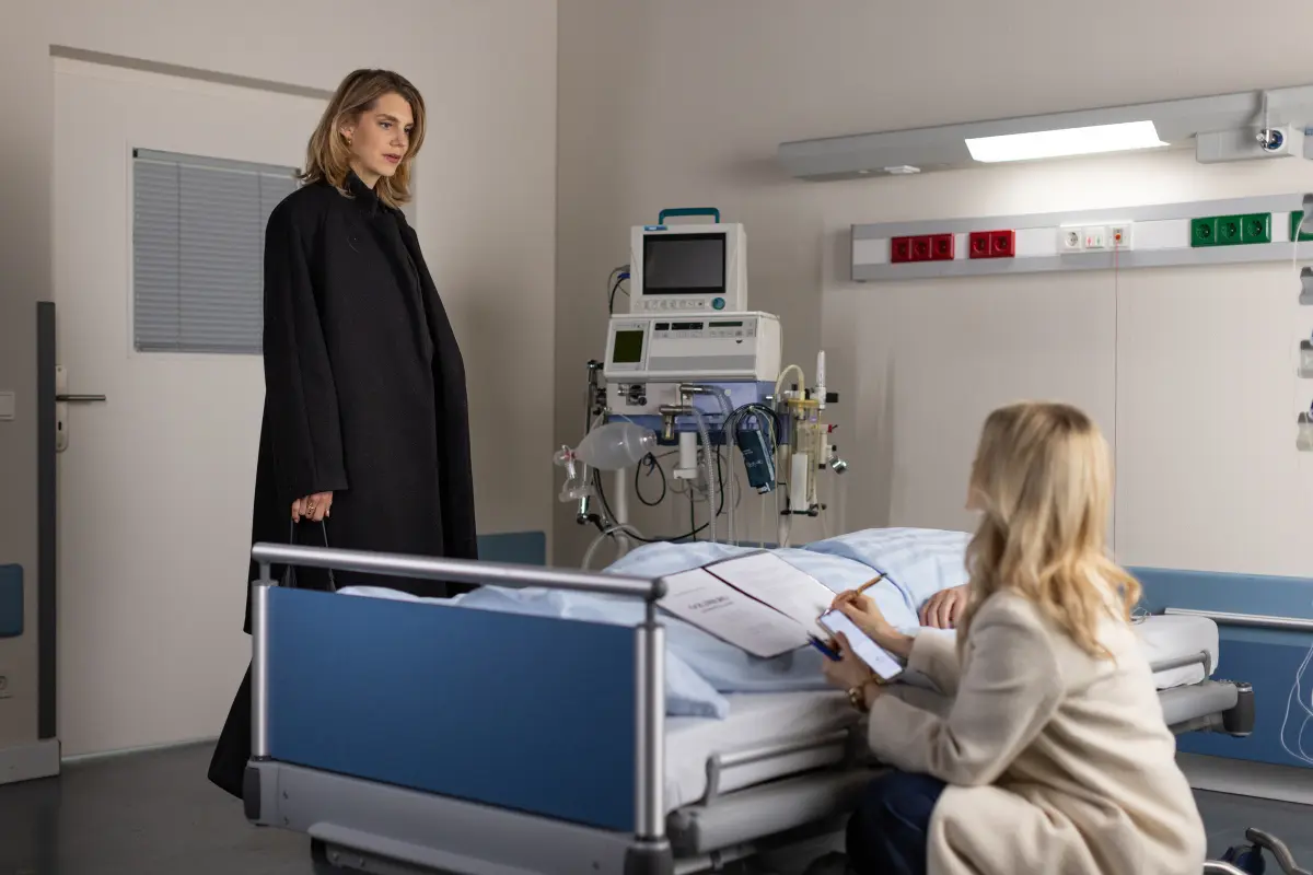 Unter uns - Folge 7845