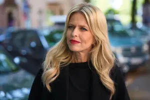 Unter uns - Folge 7735