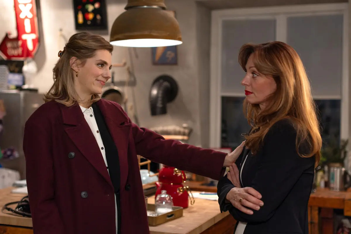 Unter uns - Folge 7849