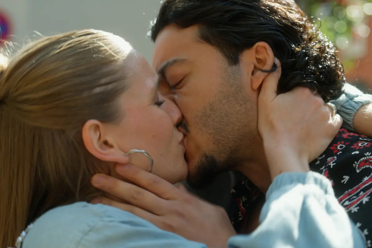 Rote Rosen Vorschau: Folge 4248 - Montag, 24. November