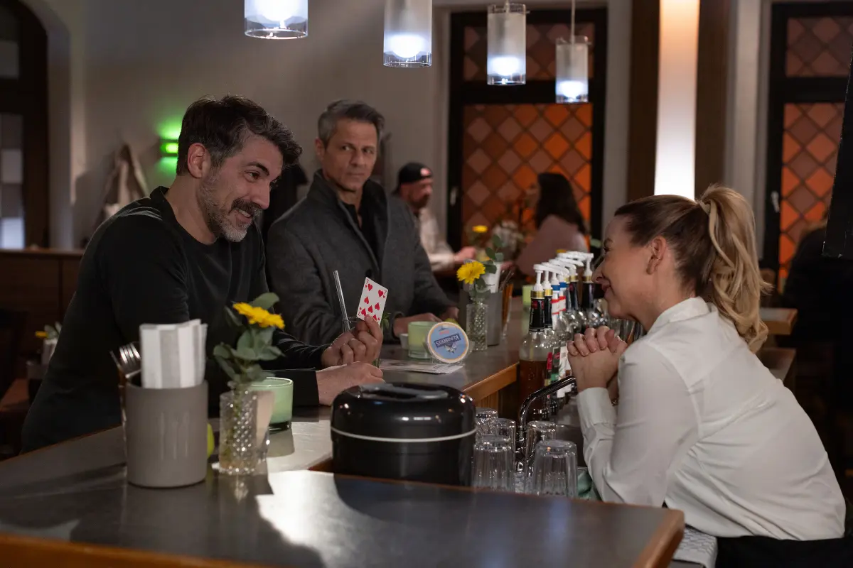 Unter uns - Folge 7847