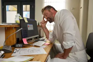 Unter uns - Folge 7744