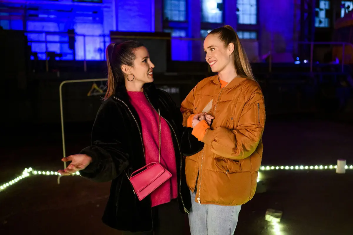 Awz Komplett Neuer Look Daniela Ganz Anders Was Ist Hier Passiert - 85xd1vd